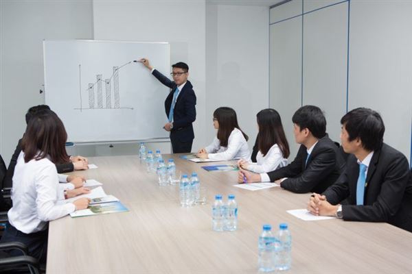 Bidgroup bắt đầu áp dụng đánh giá và thưởng hiệu suất từ tháng 7/2018